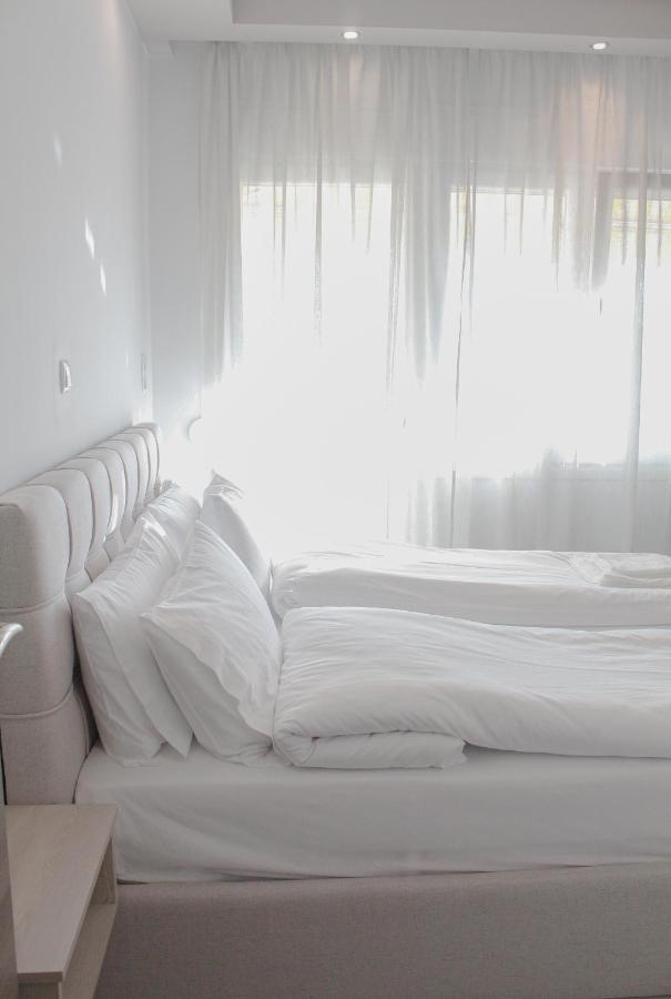 Apartment Ori Drama Bagian luar foto