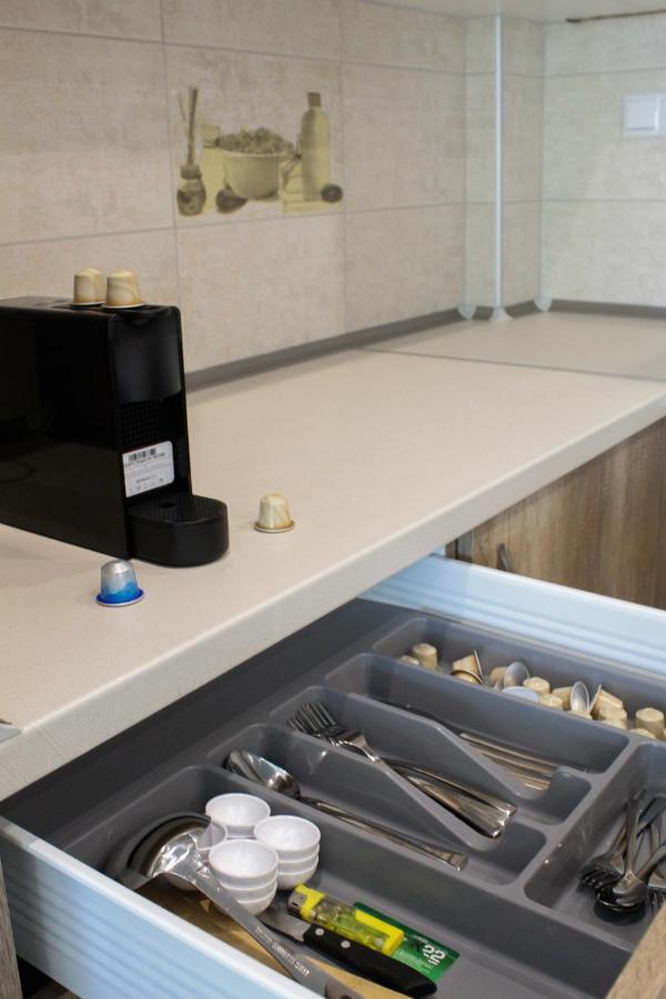 Apartment Ori Drama Bagian luar foto